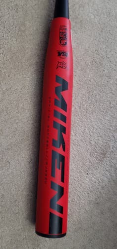 Excellent - 2022 Miken Composite Freak Bat (-9) 25 oz 34"