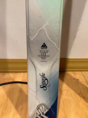 Women's 153 cm With Bindings Skis