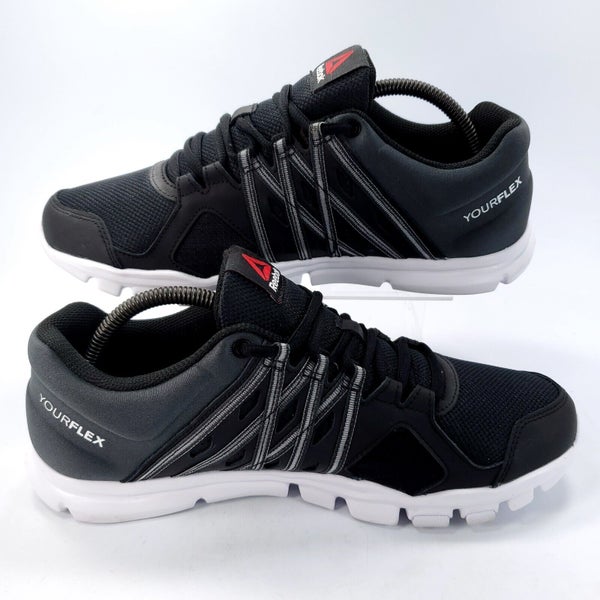 Reebok Yourflex 8.0 L MT Athletic Shoe Mens Size 9 V72485 Black | SidelineSwap