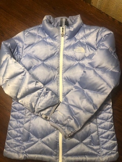The North Face girls quilted ski/snow jacket.
