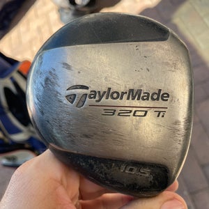 Taylormade 320ti Golf Driver 10.5 Deg In Right Handed  Graphite shaft in Regular flex.