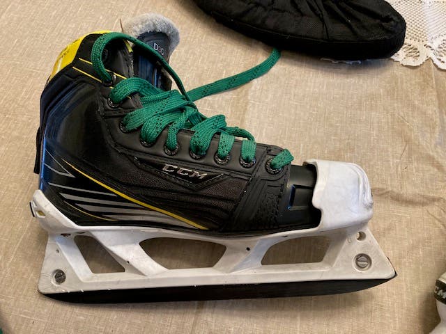 Senior Used CCM Tacks Hockey Goalie Skates Regular Width Size 6.5