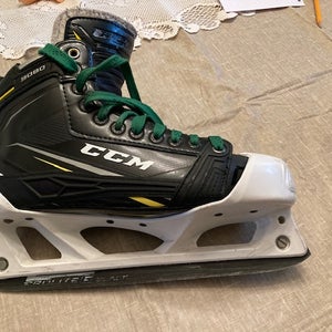 Senior Used CCM Tacks 9080 Hockey Goalie Skates Regular Width Size 8.5