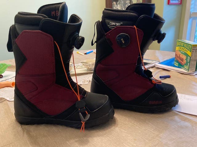 Used Men's Size 8.5 (Women's 9.5) Thirty Two STW Double BOA Snowboard Boots Soft Flex Freestyle