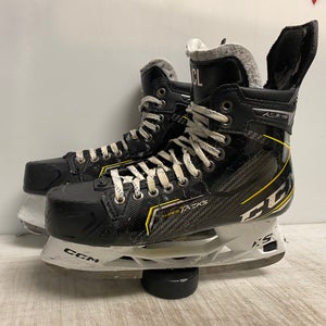 CCM Super Tacks AS3 Mens Pro Stock Hockey Skates Size 10 MIC 3408