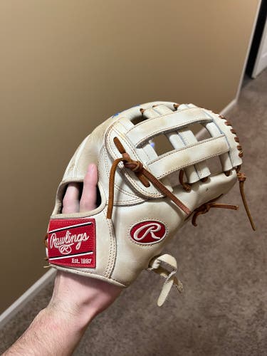 Outfield 12.75" Heart of the Hide Baseball Glove