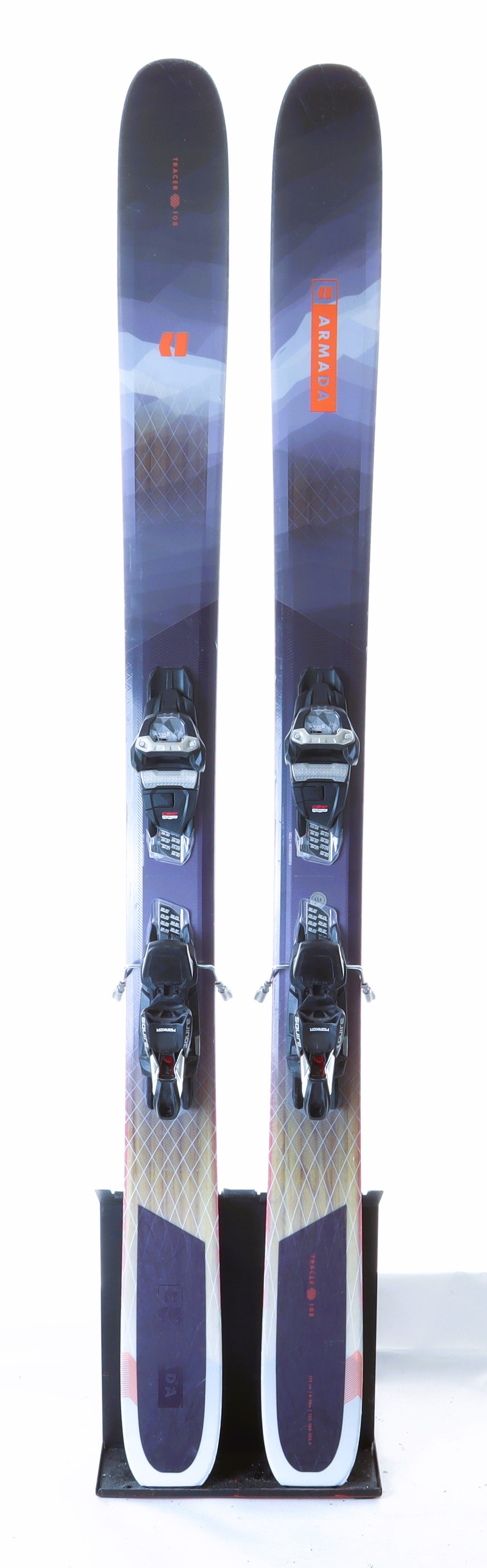 ARMADA TRACER 108 180cm Marker SQUIRE付き ARMADA TRACER 108 180cm Marker SQUIRE付き ARMADA SKIの値段と価格