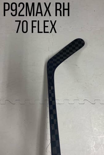 Senior(1x)Right P92M 70 Flex PROBLACKSTOCK Pro Black Out Pro Unbranded Stock Nexus Hockey Sticks