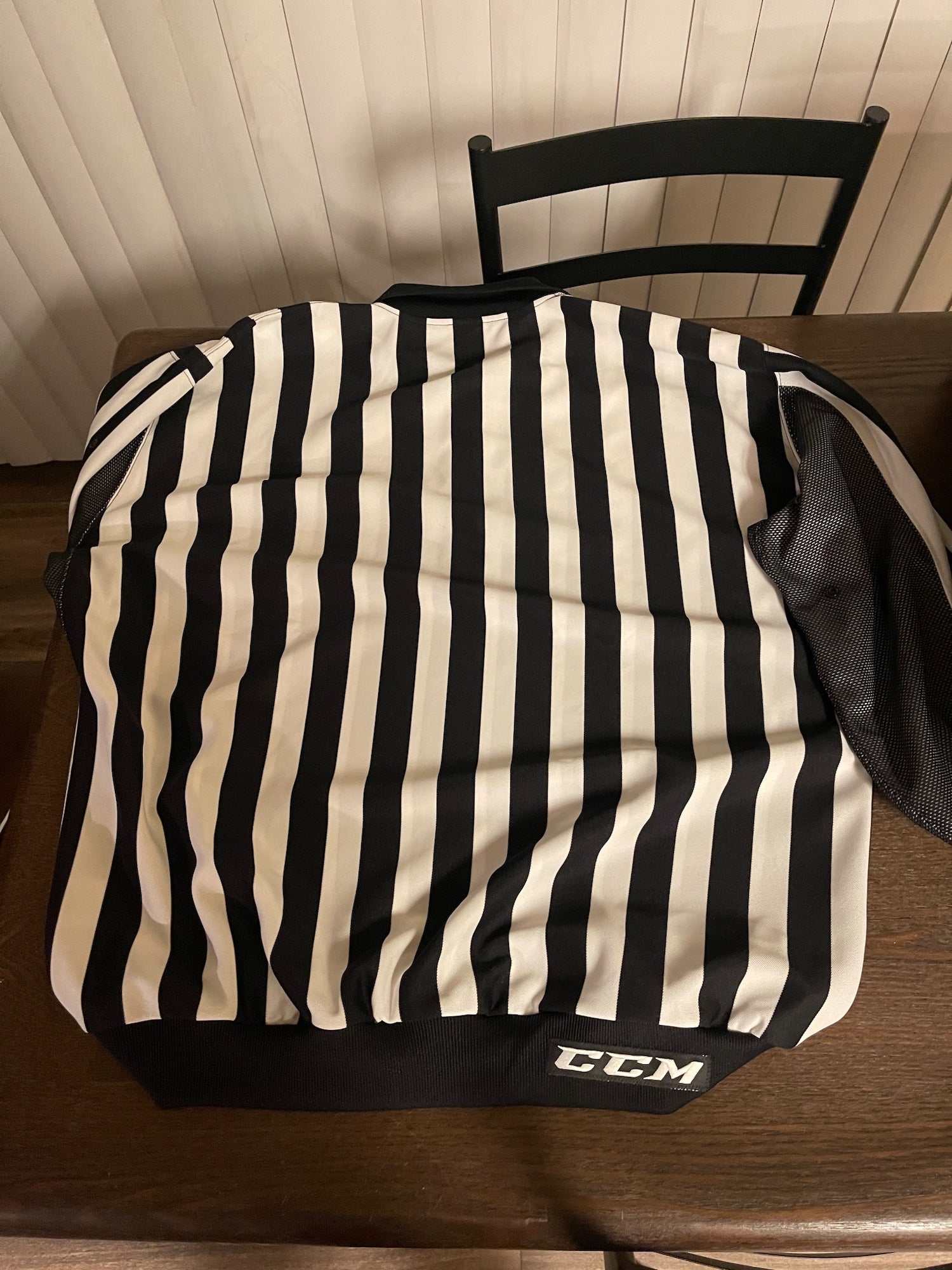 CCM REFEREE PRO JERSEY MPRO150S- - Evolution Sports Excellence