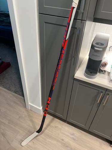 CCM JetSpeed FT475 Grip Composite Hockey Stick