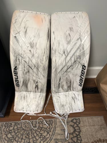 Used 35" Regular Pro Stock Hyperlite Goalie Set With Blocker