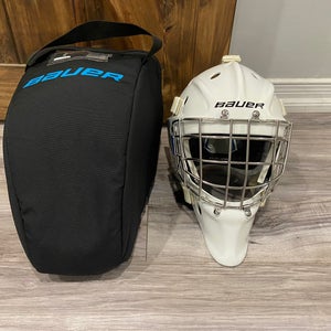 Brand New Bauer Profile 950 Goalie Mask Size Medium
