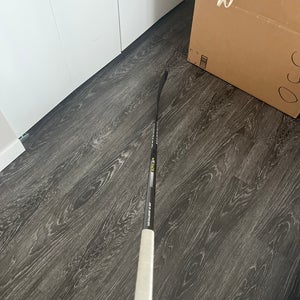 Intermediate Left Hand P28  Hockey Stick