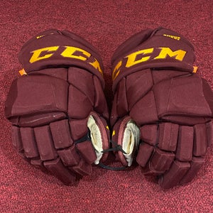 University Of Minnesota CCM 13" Pro Stock Jetspeed FT1 Gloves Item#MINNGD