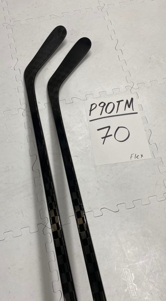 Senior(2x)Right P90TM 70 Flex PROBLACKSTOCK Pro Stock Hockey Stick