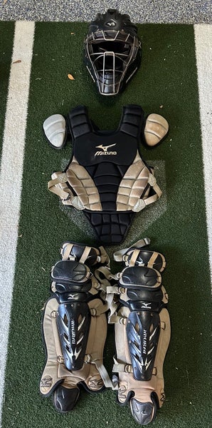 Mizuno Samurai Catcher's Set