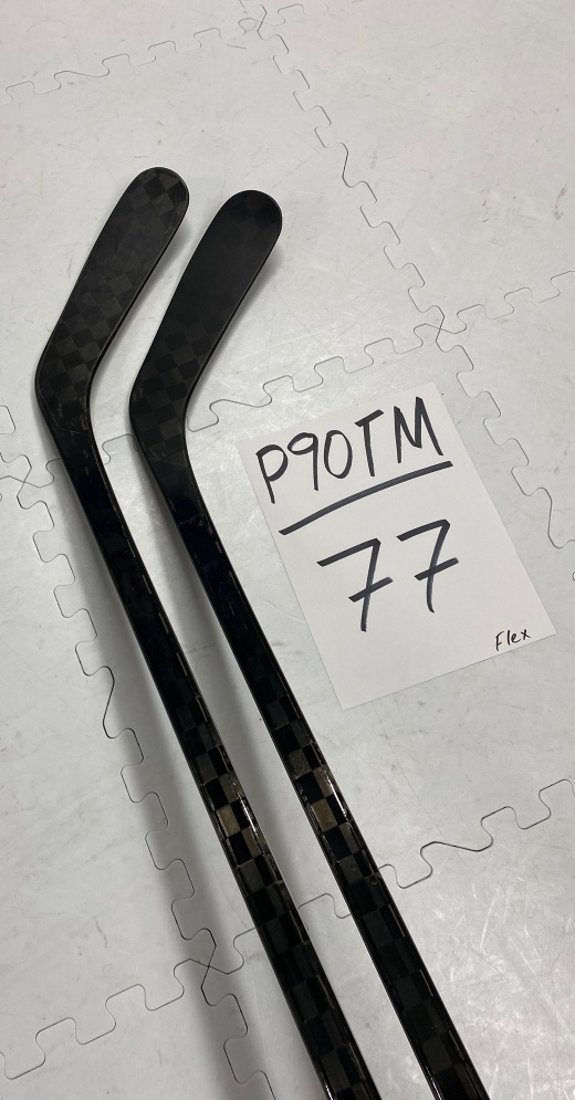 Senior(2x)Right P90TM 77 Flex PROBLACKSTOCK Pro Stock Hockey Stick