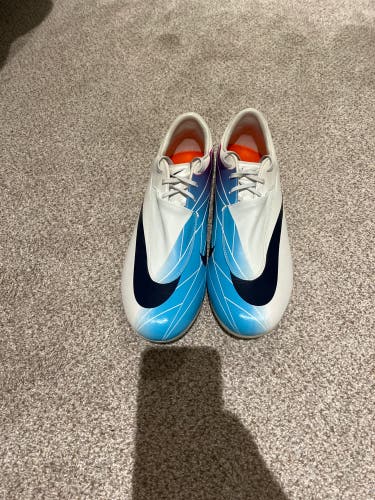 White Men's Molded Cleats Nike Mercurial Vapor Cleats