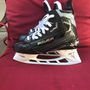 Bauer Pro Stock Size 9.5 Supreme Mach Hockey Skates