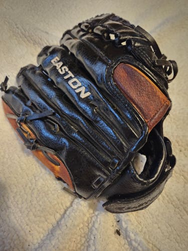 Easton Right Hand Throw Black Magic Baseball/Softball Glove 13" Game Ready