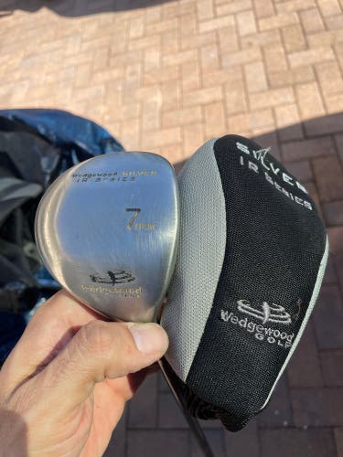 Wedgewood Ir Series Iron 7  In Right Handed