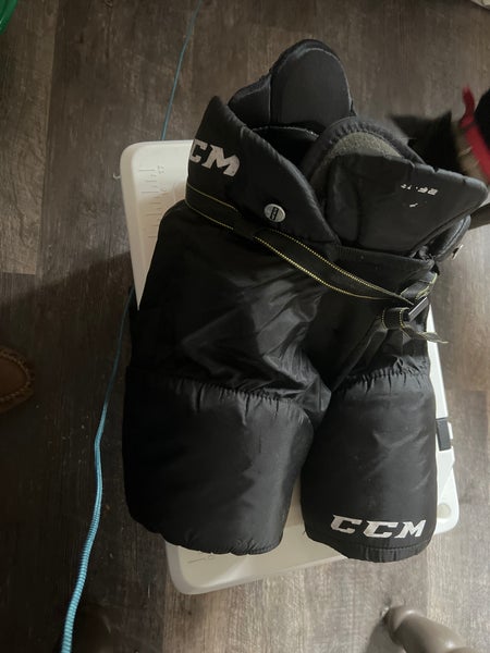 Youth Large CCM Tacks 3092 Hockey Pants