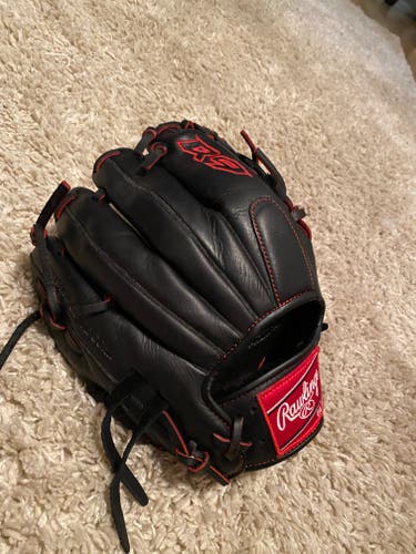 Rawlings R9 Pro Taper Series 11.25" Youth Baseball Glove