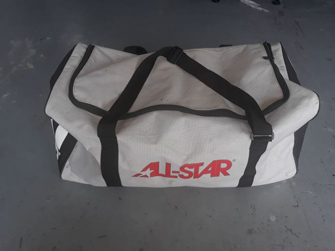 Used All Star System 7 Axis Catcher's Set 9-12