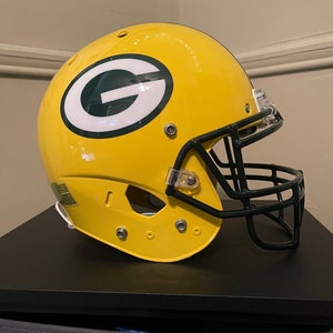 Green Bay Packers Schutt Air XP Football Helmet