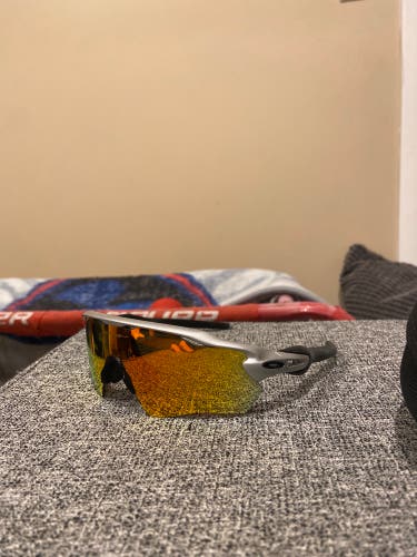 Youth Oakley Radar Sunglasses