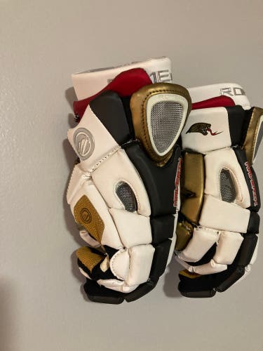 New Player's Maverik 13" Rome NXT Lacrosse Gloves
