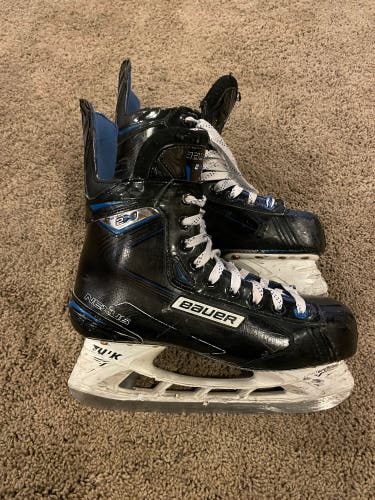 Used Bauer Regular Width Size 8.5 Nexus 2N Pro Hockey Skates