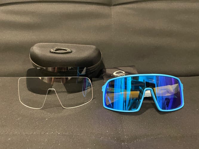 Oakley Sutro Glasses Blue