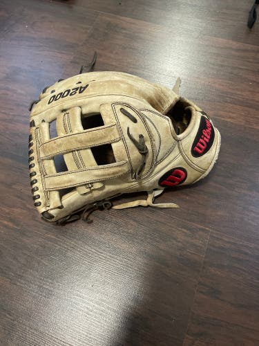 Used Left Hand Throw 12.75" A2000 Baseball Glove