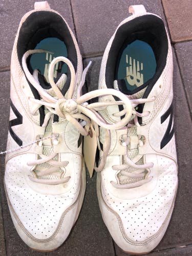 Adult Used Men's 9.5 (W 10.5) New Balance Shoes