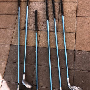 Used Junior Wilson Right Clubs (Full Set) Number of Clubs