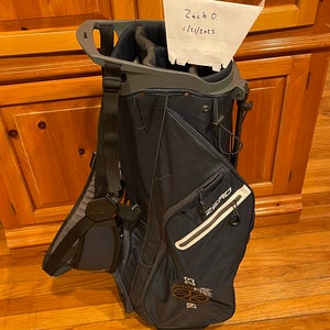 Callaway Golf Zero Stand Bag