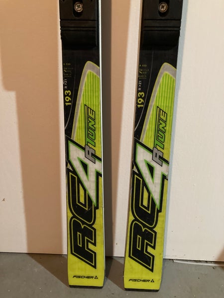 Used Men's Fischer Racing RC4 World Cup GS Skis Without
