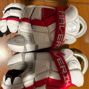 Maverick M5 goalie gloves