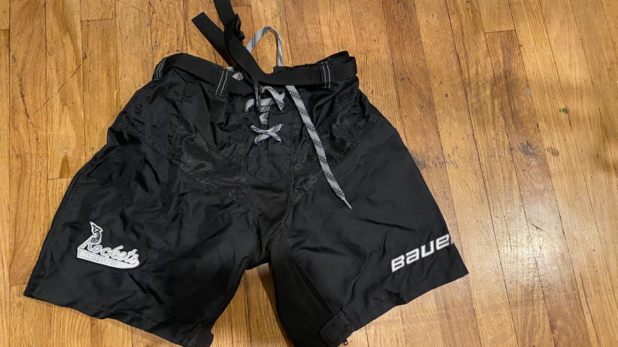 Junior Large Bauer Supreme Shell Hockey Pants