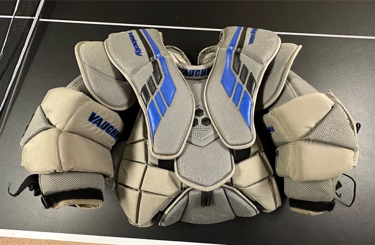 Vaughn VE8 Chest Protector Senior Small