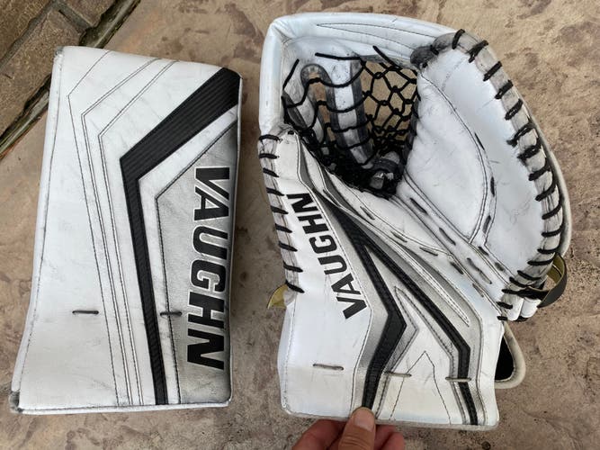 Vaughn Ventus SLR3 Pro Stock Goalie Glove Set LETHEMON 3561