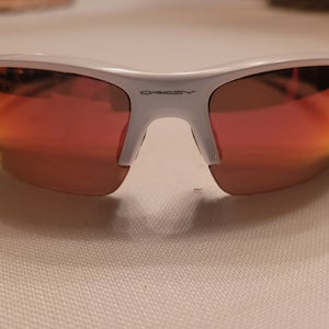 White Youth Used Unisex XS Oakley Sunglasses