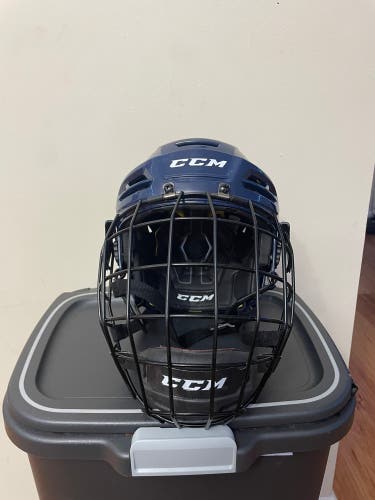 New Large CCM Tacks 310 Helmet