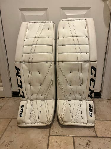 CCM 33+1 Revolution 599 Goalie Leg Pads