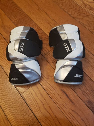 Used Youth Medium STX Jolt Arm Pads