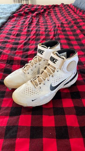 White Men's Metal High Top Nike alpha huarache elite 3