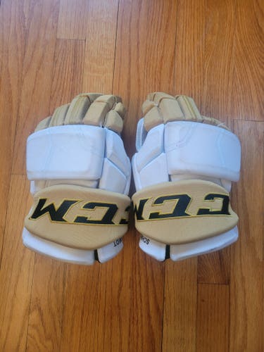CCM Gloves 14" Pro Stock