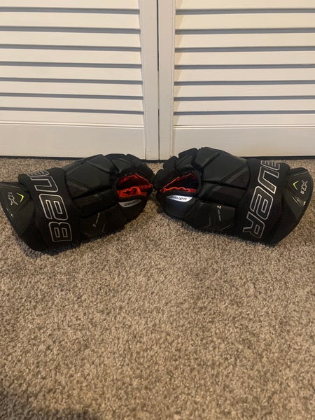 Bauer 14" Vapor X2.9 Gloves