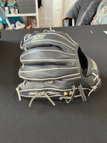 Wilson MC26 11.75" A2K Baseball Glove